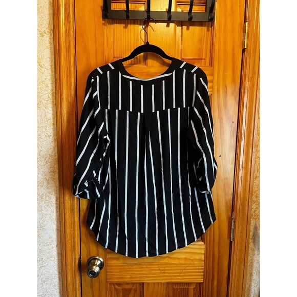 NWT Express Women's Zip Up V Neck Long Sleeve Chiffon Blouse Top - Picture 4 of 4
